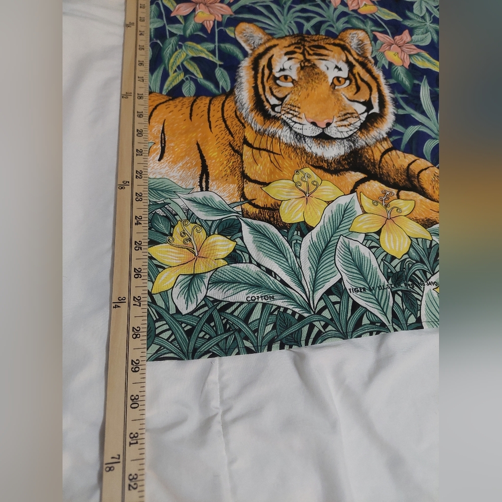 Gorgeous Cotton Panel W/Tiger And Jungle Scene Made In Ireland - Picture 7 of 8